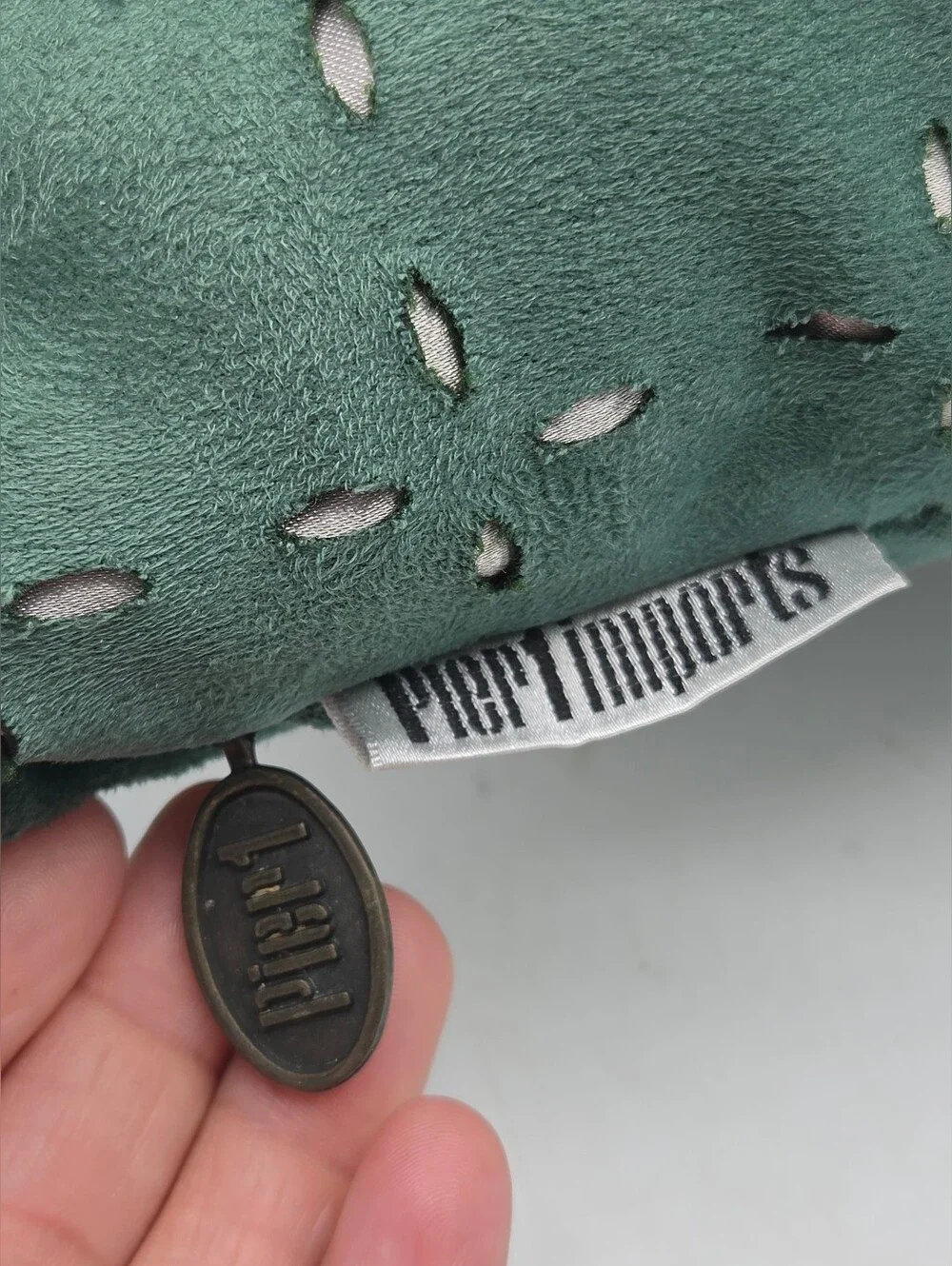 Pier 1 Imports Green Faux Suede Cutout Throw Pillow Feather Insert 16x16